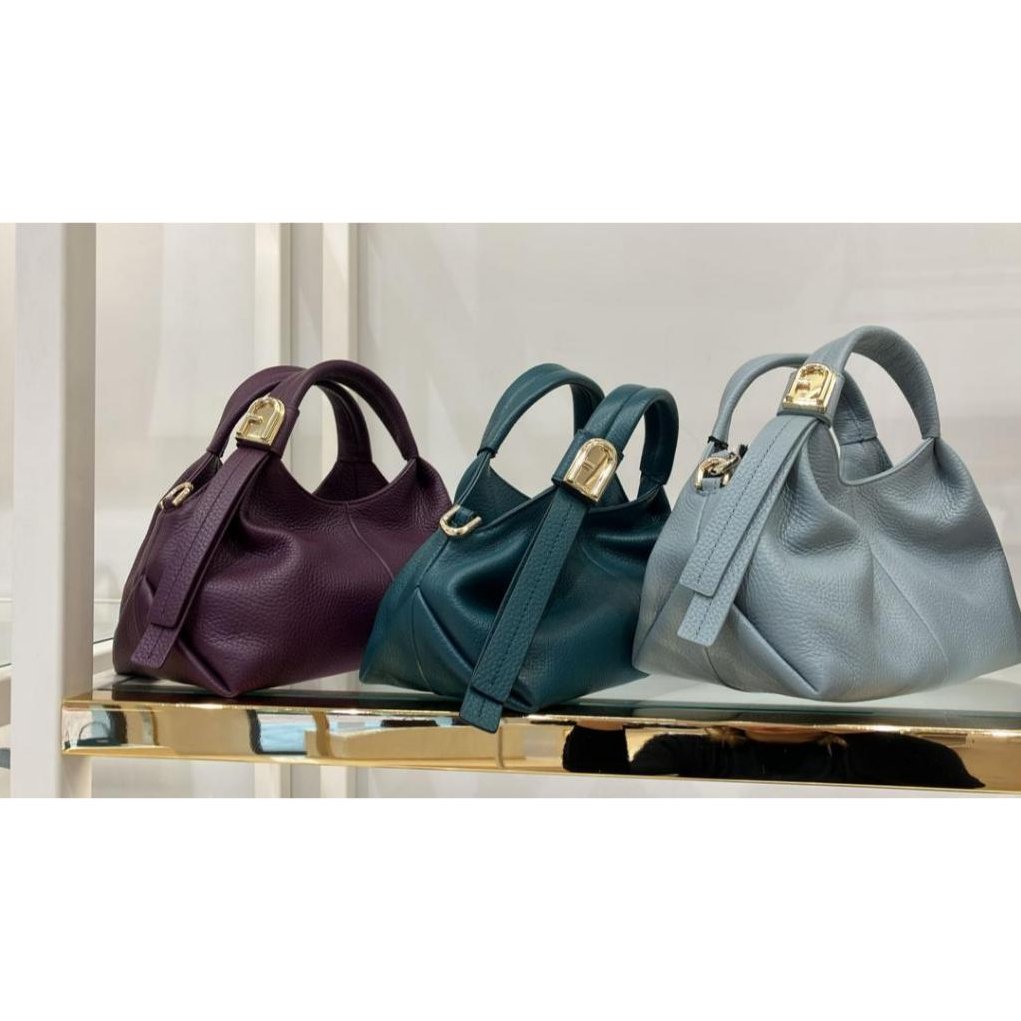 Furla Planeta S Hobo Leather Bag - Image 6